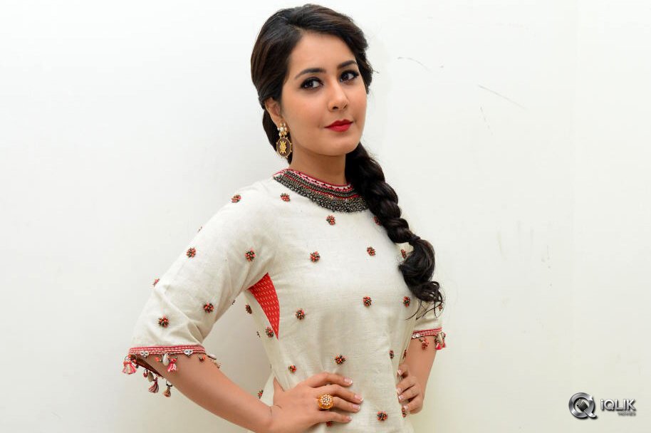 Raashi-Khanna-at-Supreme-Movie-Audio-Launch